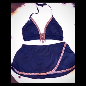 ShapeFX bikini set with attached skirt